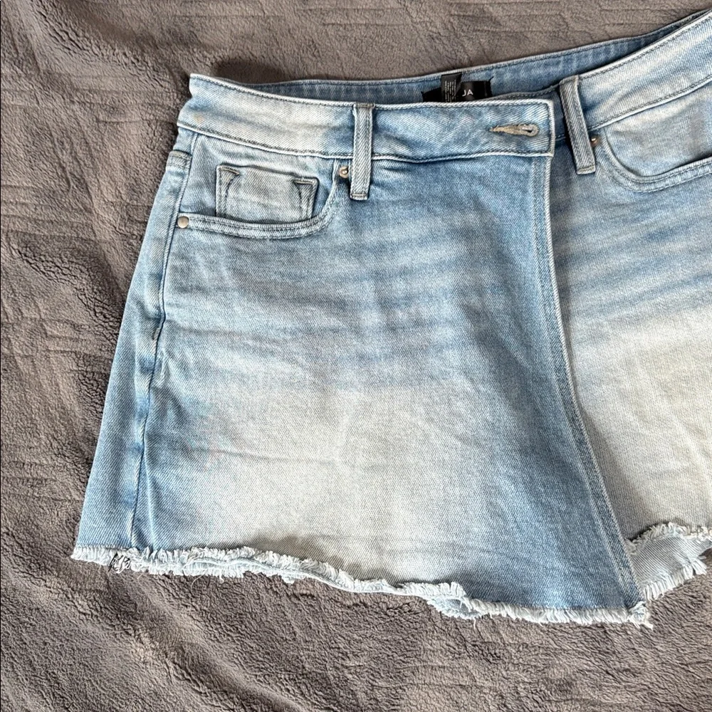 Aqua Denim Mini Skort Light Wash Faux Wrap Shorts Size 26